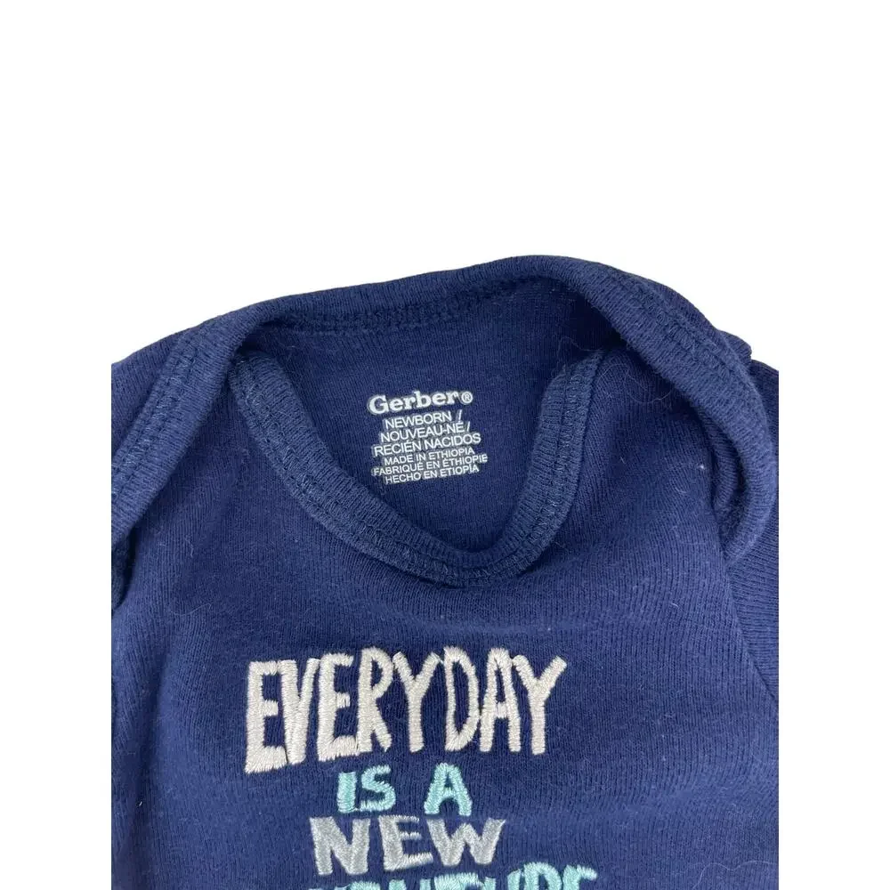 Gerber Carter's Starting Out Bundle Lot of 3 One-Piece Bodysuits Newborn Baby
